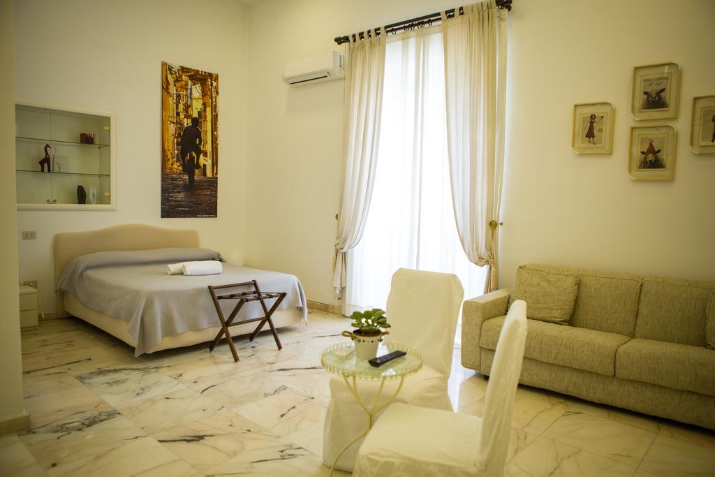 B&B Palazzo Ruffo Di Bagnara Napoli Esterno foto