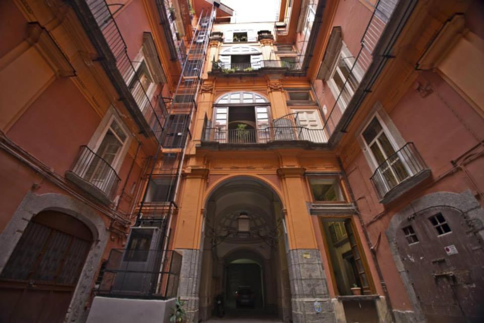 B&B Palazzo Ruffo Di Bagnara Napoli Esterno foto